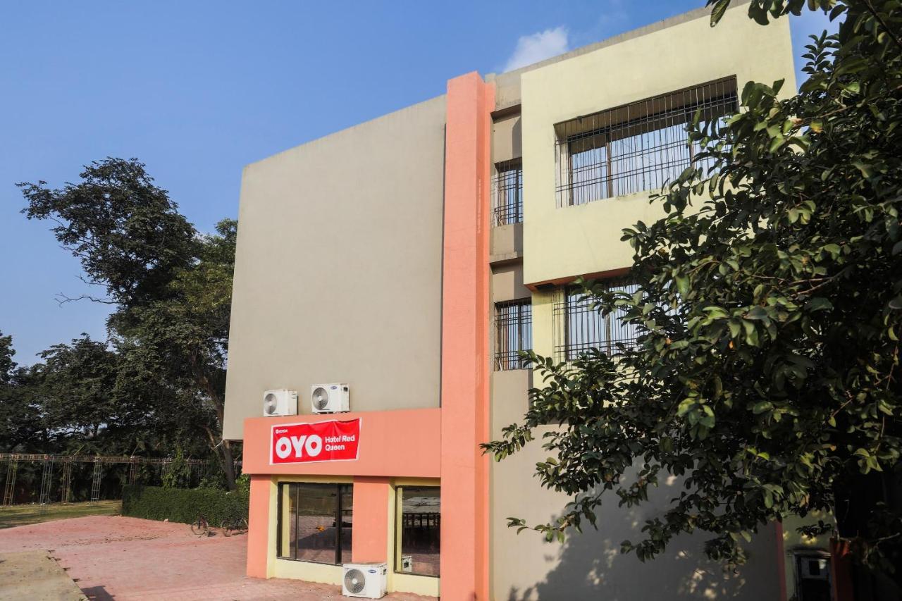 Oyo 63134 ホテル レッド クィーン Raigarh エクステリア 写真